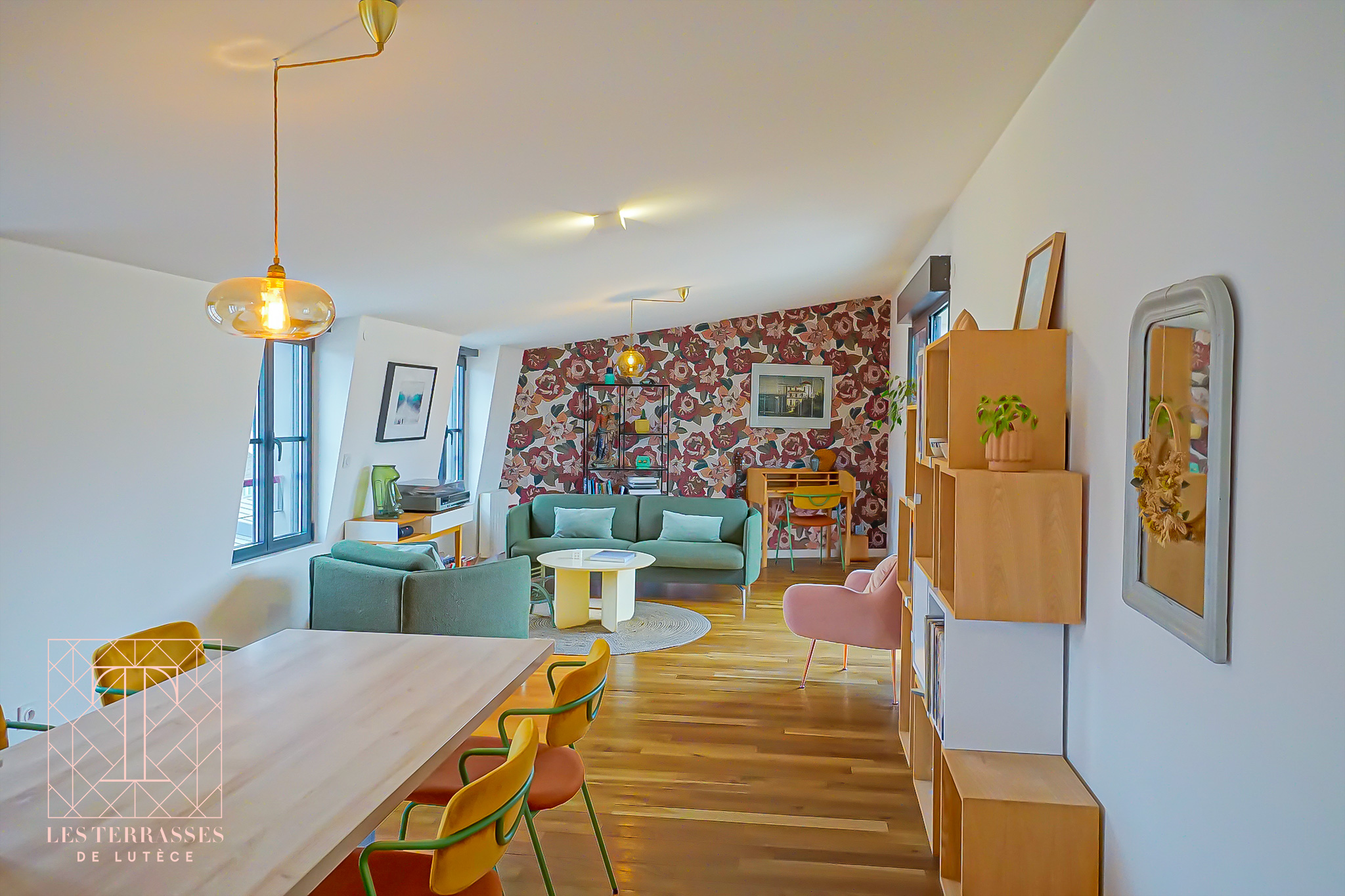 Photo n°4 du bien immobilier Aux portes de Paris – Dernier étage – Appartement familial avec terrasse Sud-Ouest